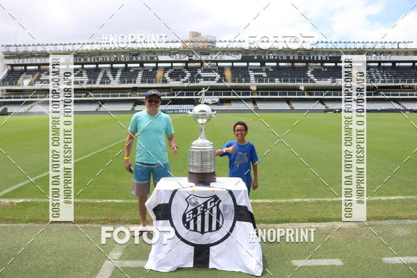 Buy your photos of the eventTour Vila Belmiro - 16 de Novembro     on Fotop