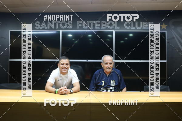 Buy your photos of the eventTour Vila Belmiro - 16 de Novembro     on Fotop