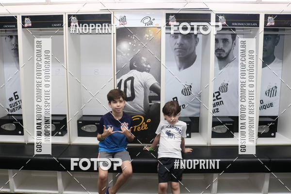 Buy your photos of the eventTour Vila Belmiro - 16 de Novembro     on Fotop