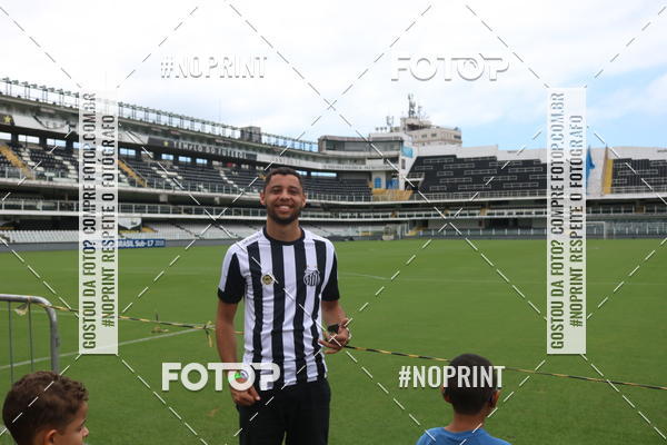 Buy your photos of the eventTour Vila Belmiro - 16 de Novembro     on Fotop