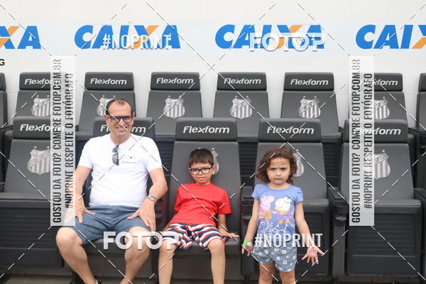 Buy your photos of the eventTour Vila Belmiro - 16 de Novembro     on Fotop