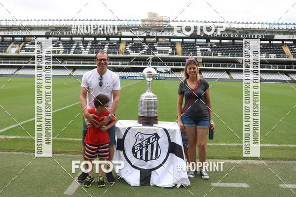 Buy your photos of the eventTour Vila Belmiro - 16 de Novembro     on Fotop