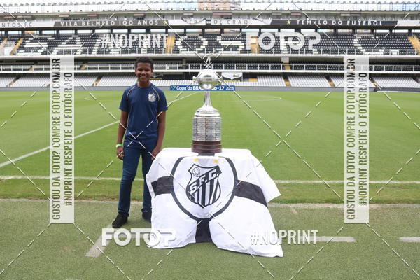 Buy your photos of the eventTour Vila Belmiro - 16 de Novembro     on Fotop