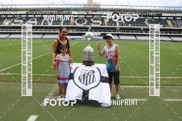 Buy your photos of the eventTour Vila Belmiro - 16 de Novembro     on Fotop