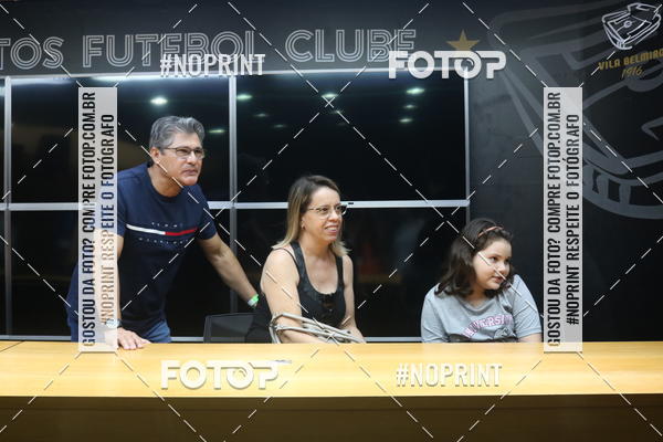 Buy your photos of the eventTour Vila Belmiro - 16 de Novembro     on Fotop