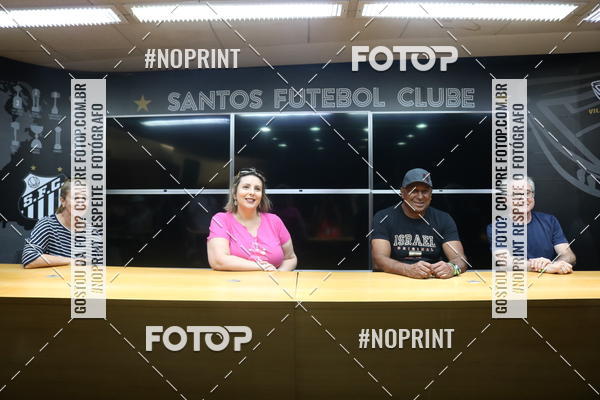 Buy your photos of the eventTour Vila Belmiro - 16 de Novembro     on Fotop