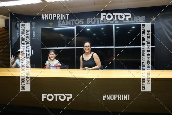 Buy your photos of the eventTour Vila Belmiro - 16 de Novembro     on Fotop