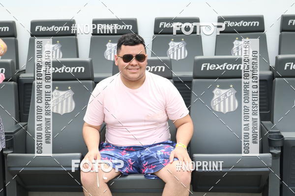 Buy your photos of the eventTour Vila Belmiro - 16 de Novembro     on Fotop