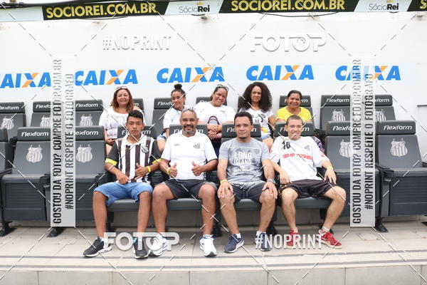 Buy your photos of the eventTour Vila Belmiro - 16 de Novembro     on Fotop