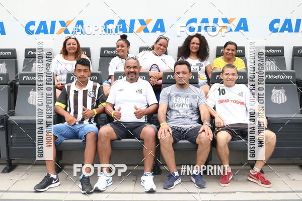 Buy your photos of the eventTour Vila Belmiro - 16 de Novembro     on Fotop