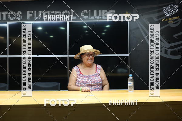 Buy your photos of the eventTour Vila Belmiro - 16 de Novembro     on Fotop