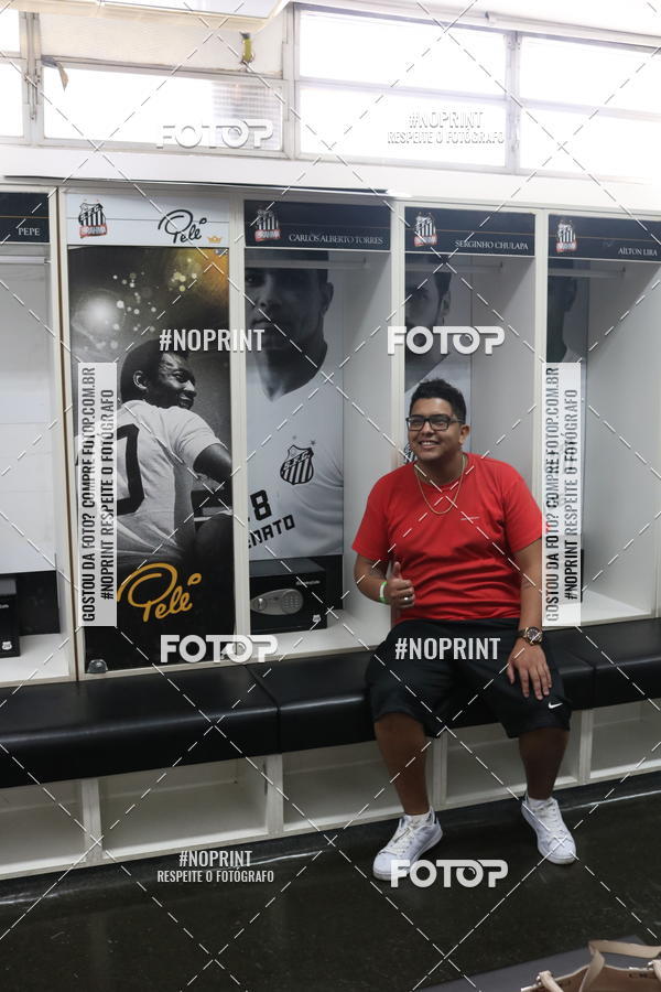 Buy your photos of the eventTour Vila Belmiro - 16 de Novembro     on Fotop