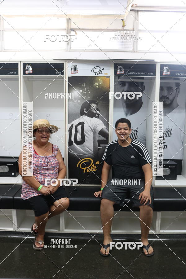 Buy your photos of the eventTour Vila Belmiro - 16 de Novembro     on Fotop