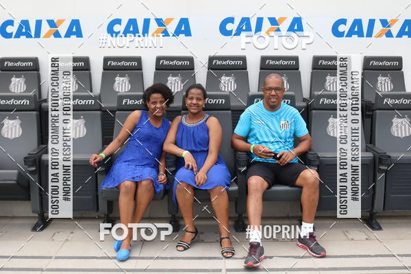 Buy your photos of the eventTour Vila Belmiro - 16 de Novembro     on Fotop