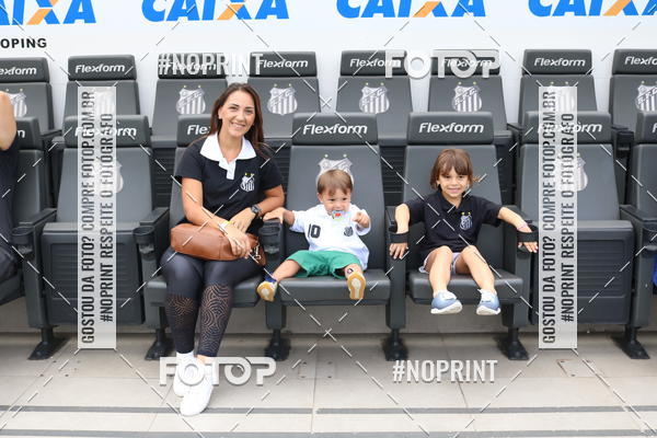 Buy your photos of the eventTour Vila Belmiro - 16 de Novembro     on Fotop