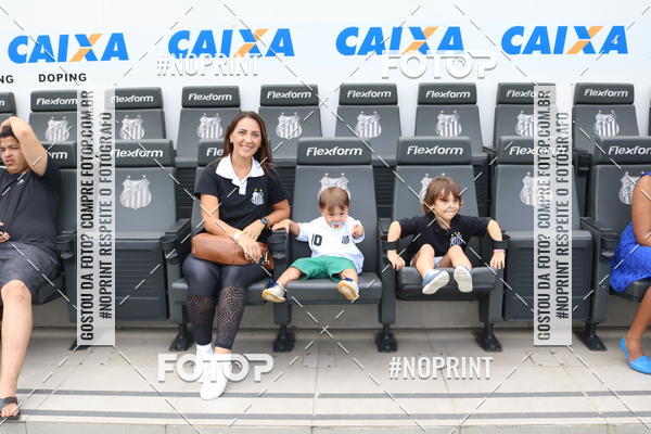 Buy your photos of the eventTour Vila Belmiro - 16 de Novembro     on Fotop