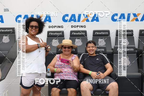 Buy your photos of the eventTour Vila Belmiro - 16 de Novembro     on Fotop