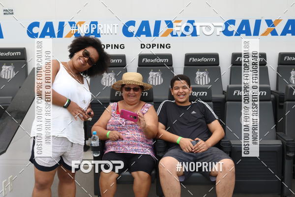 Buy your photos of the eventTour Vila Belmiro - 16 de Novembro     on Fotop