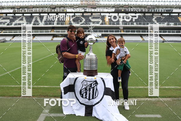 Buy your photos of the eventTour Vila Belmiro - 16 de Novembro     on Fotop