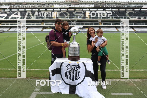 Buy your photos of the eventTour Vila Belmiro - 16 de Novembro     on Fotop