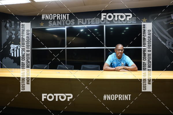 Buy your photos of the eventTour Vila Belmiro - 16 de Novembro     on Fotop