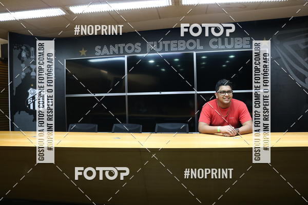 Buy your photos of the eventTour Vila Belmiro - 16 de Novembro     on Fotop