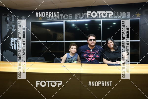 Buy your photos of the eventTour Vila Belmiro - 16 de Novembro     on Fotop