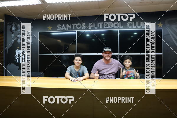 Buy your photos of the eventTour Vila Belmiro - 16 de Novembro     on Fotop