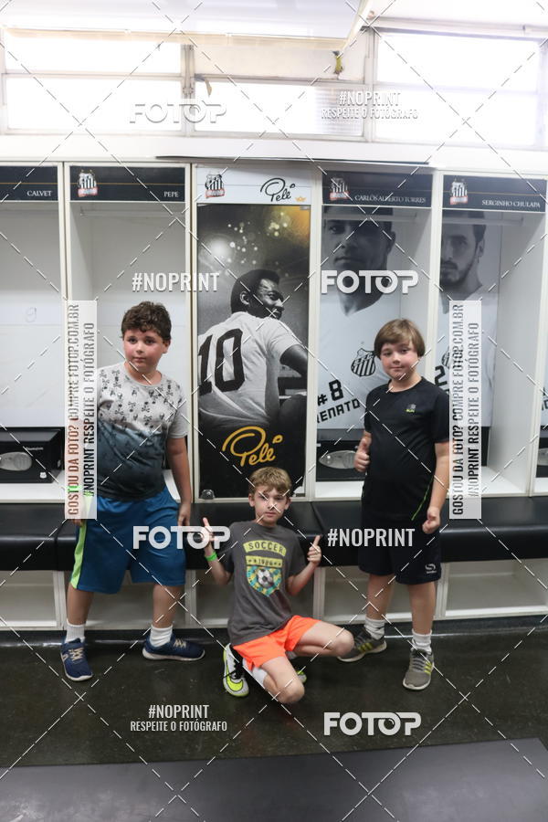 Buy your photos of the eventTour Vila Belmiro - 16 de Novembro     on Fotop