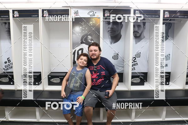 Buy your photos of the eventTour Vila Belmiro - 16 de Novembro     on Fotop