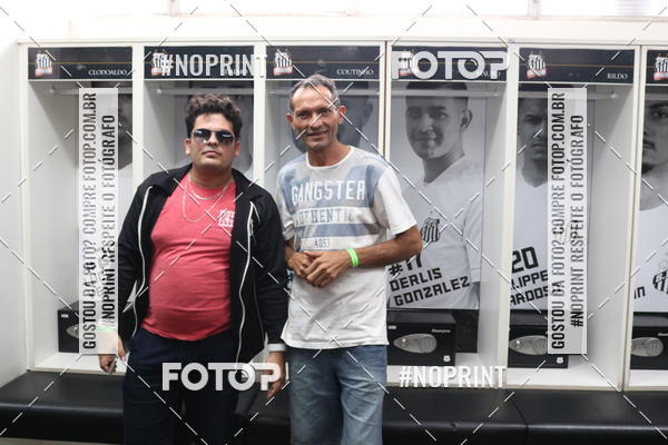 Buy your photos of the eventTour Vila Belmiro - 16 de Novembro     on Fotop