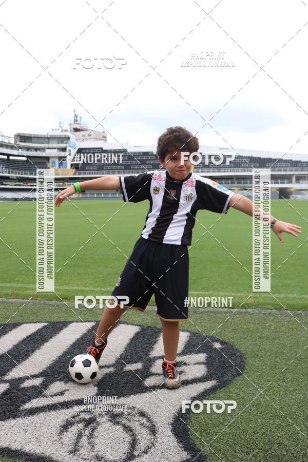 Buy your photos of the eventTour Vila Belmiro - 16 de Novembro     on Fotop