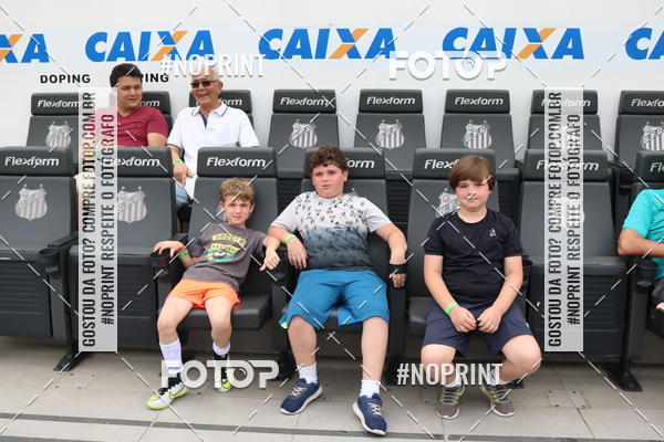 Buy your photos of the eventTour Vila Belmiro - 16 de Novembro     on Fotop