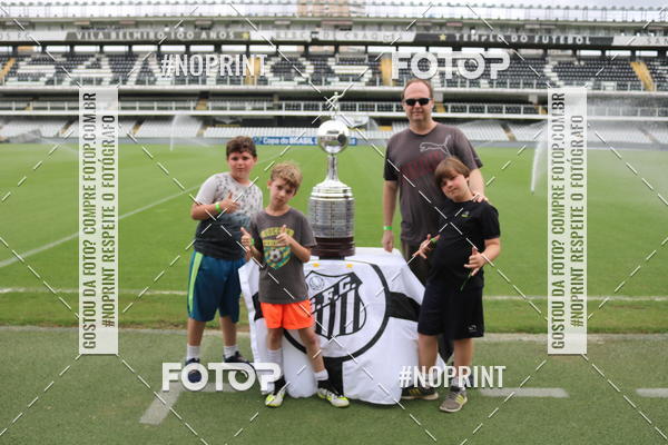 Buy your photos of the eventTour Vila Belmiro - 16 de Novembro     on Fotop