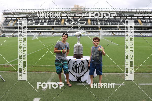 Buy your photos of the eventTour Vila Belmiro - 16 de Novembro     on Fotop