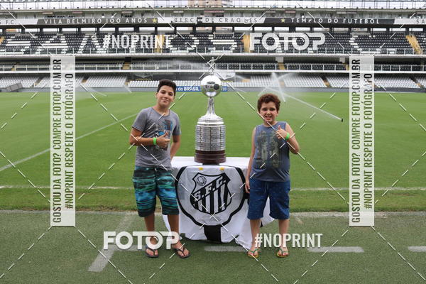 Buy your photos of the eventTour Vila Belmiro - 16 de Novembro     on Fotop