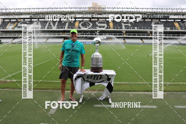 Buy your photos of the eventTour Vila Belmiro - 16 de Novembro     on Fotop