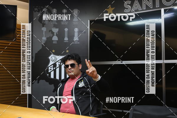 Buy your photos of the eventTour Vila Belmiro - 16 de Novembro     on Fotop