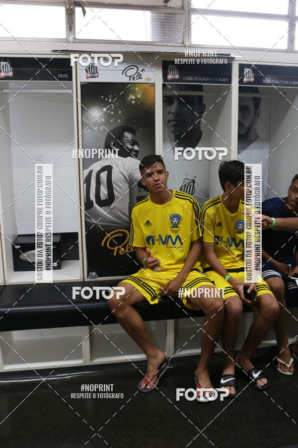 Buy your photos of the eventTour Vila Belmiro - 16 de Novembro     on Fotop