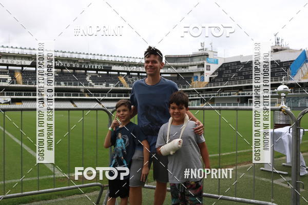 Buy your photos of the eventTour Vila Belmiro - 16 de Novembro     on Fotop