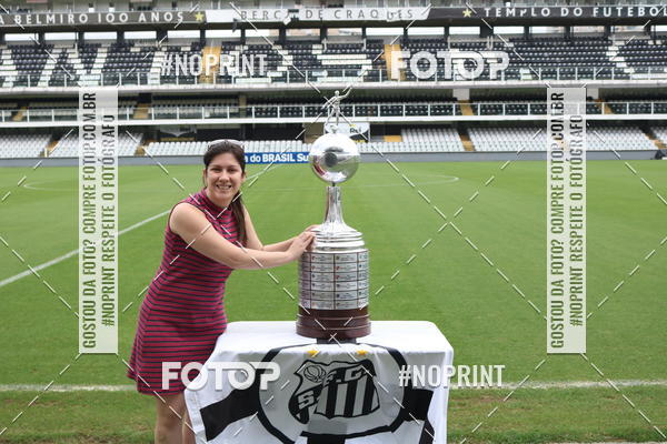 Buy your photos of the eventTour Vila Belmiro - 16 de Novembro     on Fotop