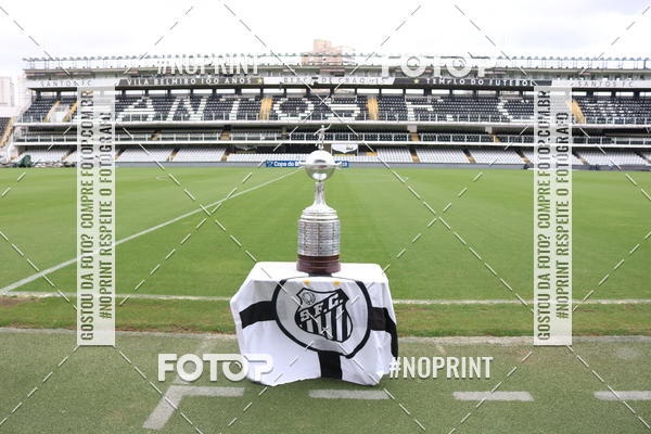 Buy your photos of the eventTour Vila Belmiro - 16 de Novembro     on Fotop