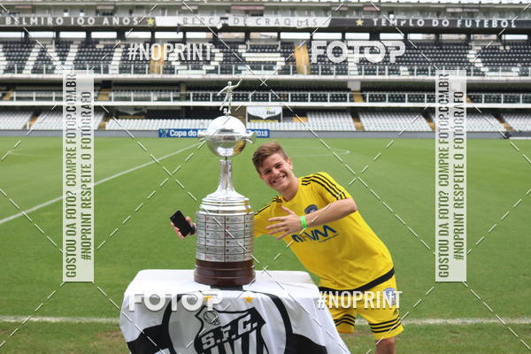 Buy your photos of the eventTour Vila Belmiro - 16 de Novembro     on Fotop