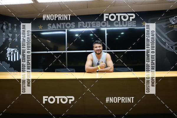 Buy your photos of the eventTour Vila Belmiro - 16 de Novembro     on Fotop