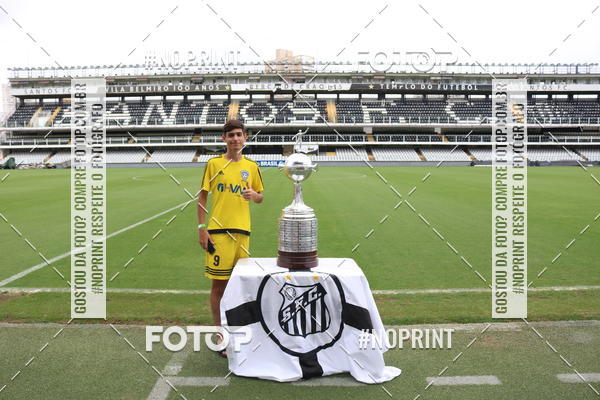 Buy your photos of the eventTour Vila Belmiro - 16 de Novembro     on Fotop