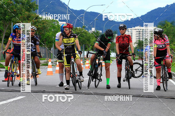 Buy your photos of the eventCircuito Shopping Metropolitano Barra da Tijuca on Fotop