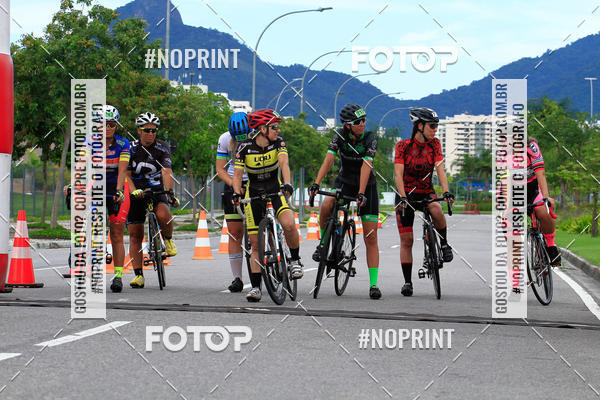 Buy your photos of the eventCircuito Shopping Metropolitano Barra da Tijuca on Fotop