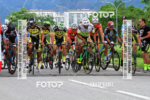 Buy your photos of the eventCircuito Shopping Metropolitano Barra da Tijuca on Fotop