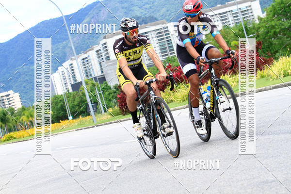 Buy your photos of the eventCircuito Shopping Metropolitano Barra da Tijuca on Fotop