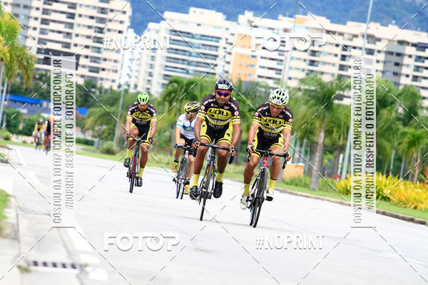 Buy your photos of the eventCircuito Shopping Metropolitano Barra da Tijuca on Fotop